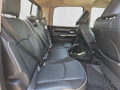 2019 RAM 2500 Laramie Crew Cab 4x4 6'4" Box
