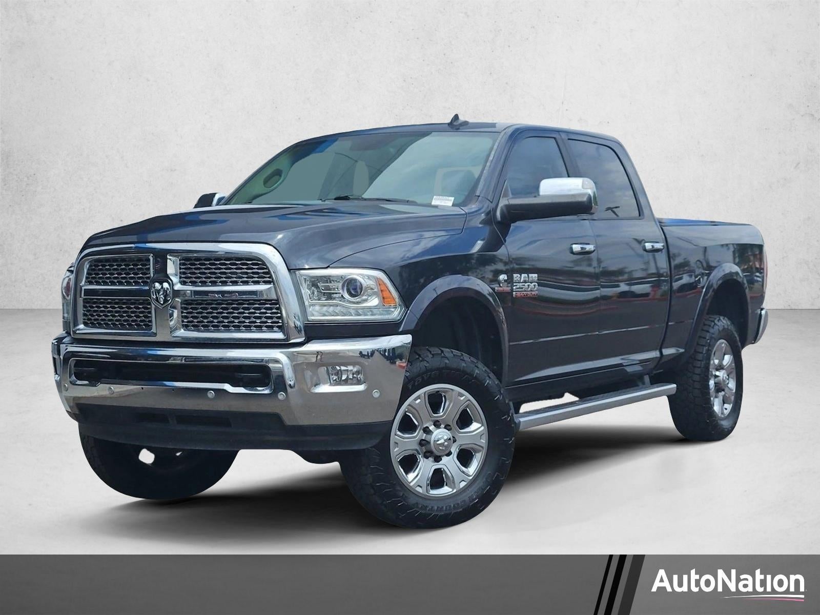 2017 RAM 2500 Laramie Crew Cab 4x4 6'4" Box