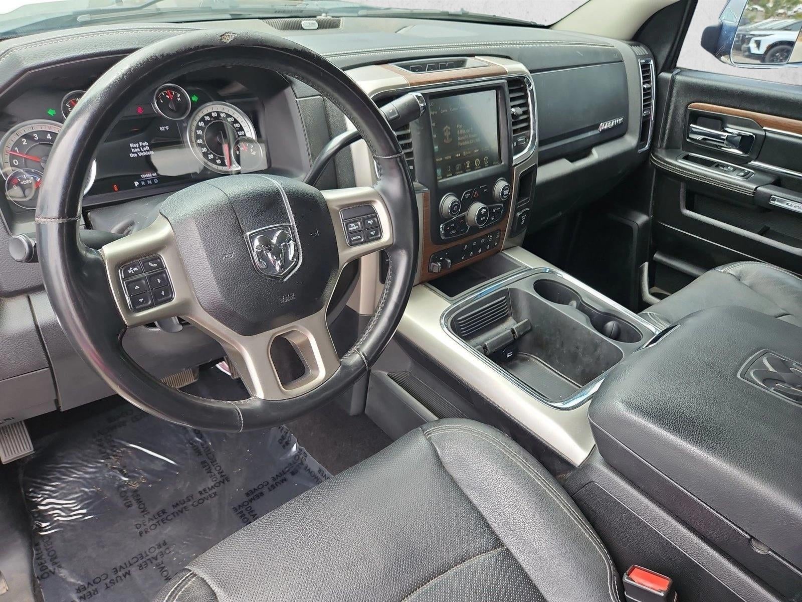 2017 RAM 2500 Laramie Crew Cab 4x4 6'4" Box