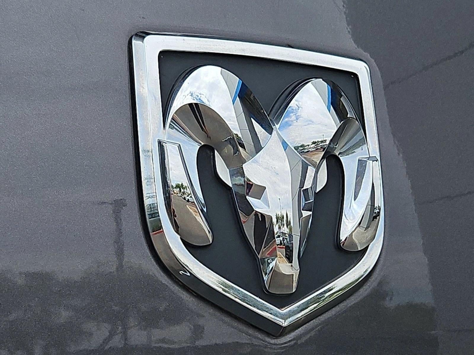 2017 RAM 2500 Laramie Crew Cab 4x4 6'4" Box