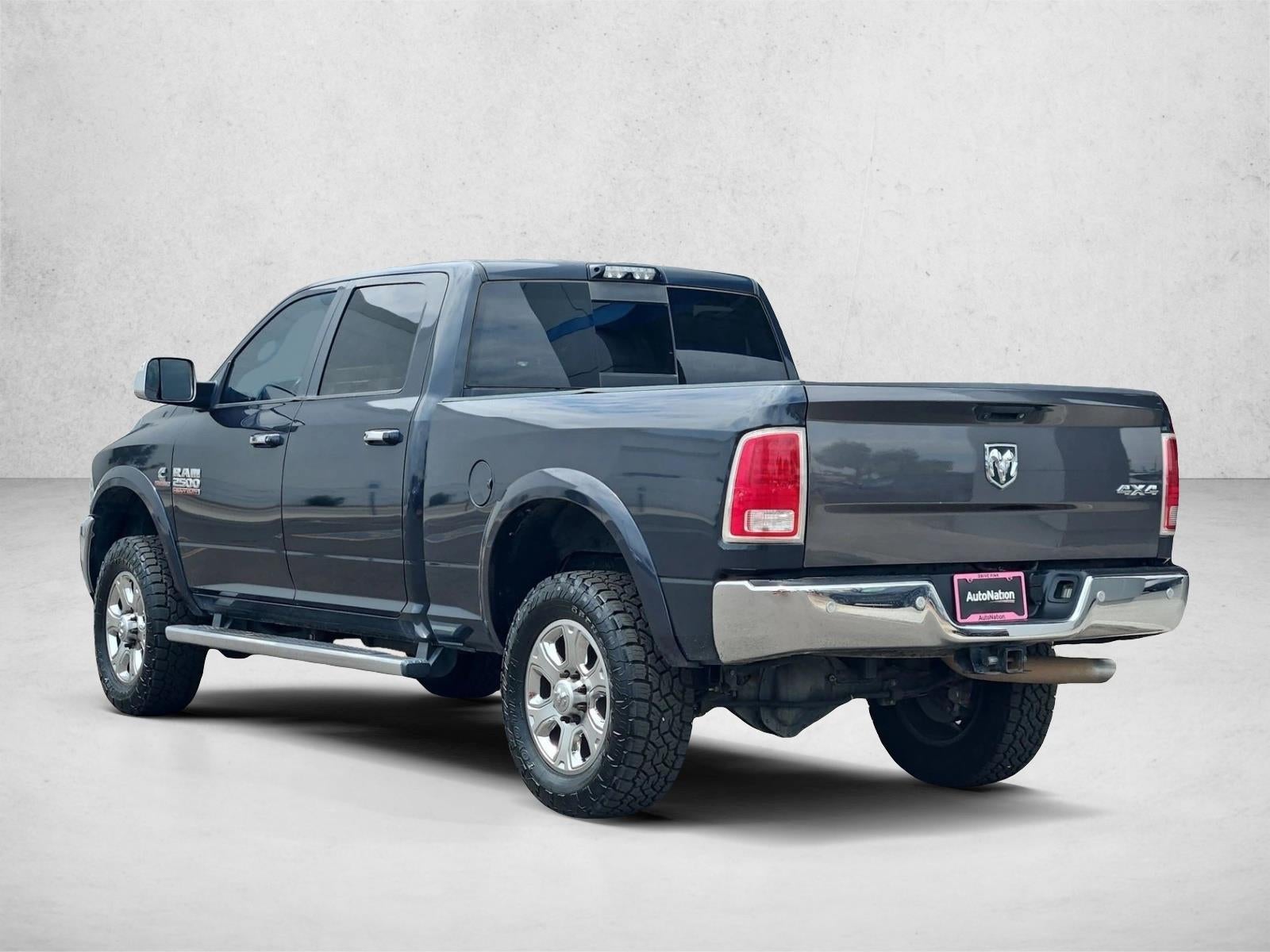 2017 RAM 2500 Laramie Crew Cab 4x4 6'4" Box