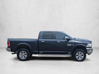 2017 RAM 2500 Laramie Crew Cab 4x4 6'4" Box