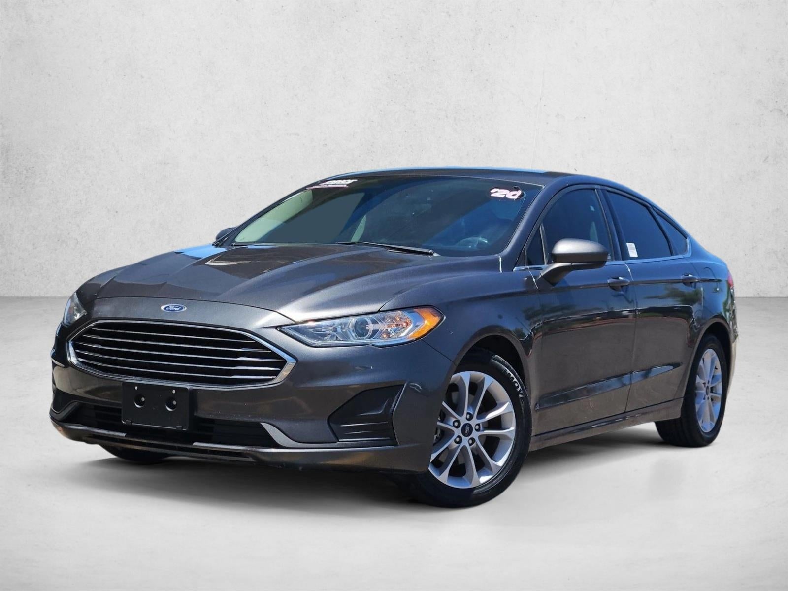 2020 Ford Fusion SE