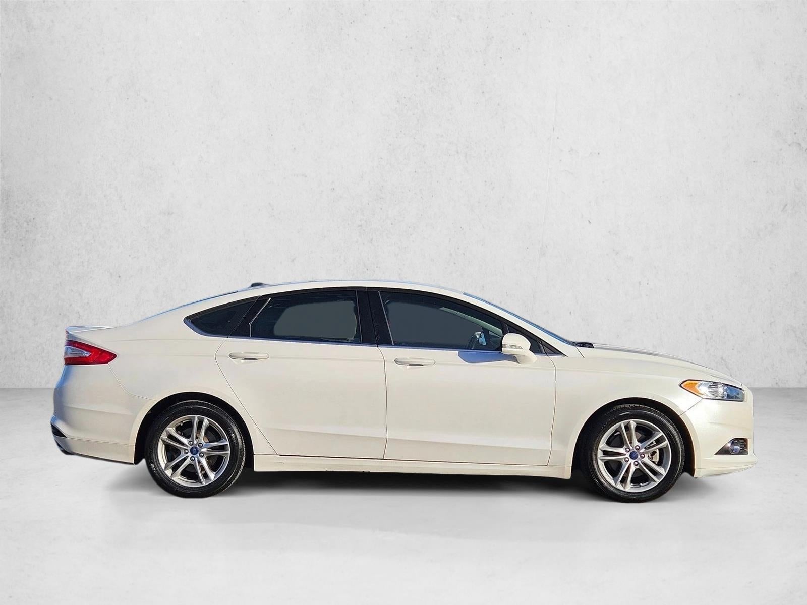 2016 Ford Fusion Hybrid SE