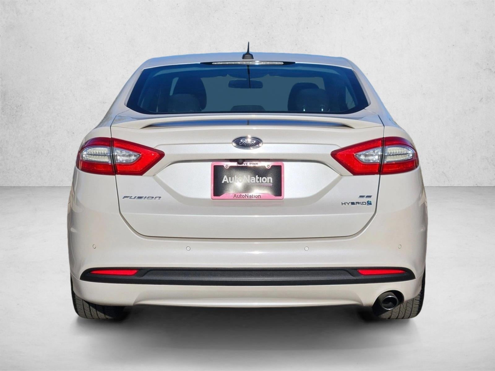 2016 Ford Fusion Hybrid SE