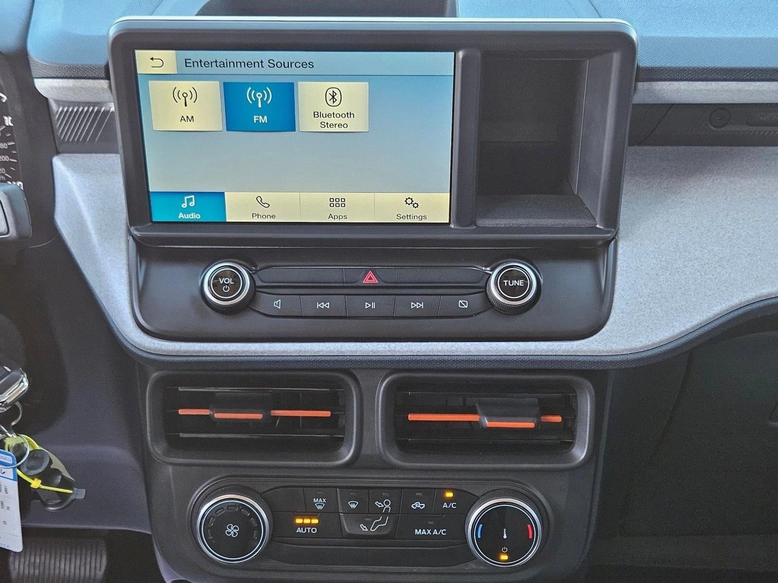 2023 Ford Maverick XL