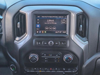 2022 Chevrolet Silverado 1500 Custom Trail Boss