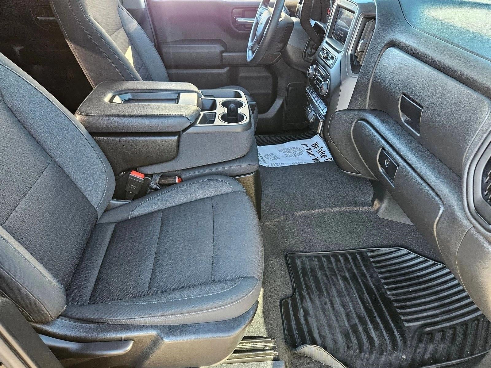 2022 Chevrolet Silverado 1500 Custom Trail Boss