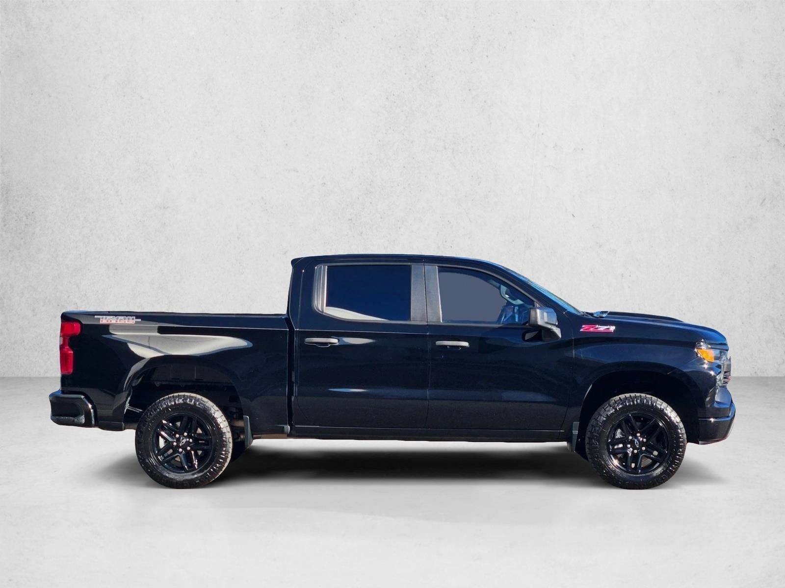 2022 Chevrolet Silverado 1500 Custom Trail Boss