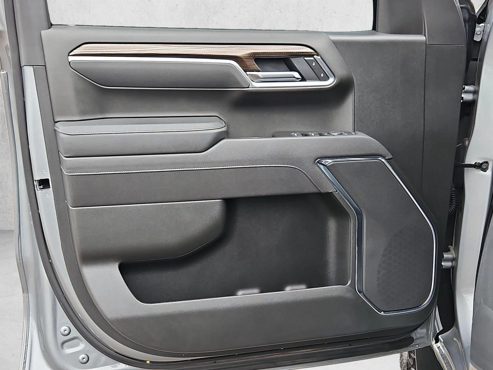 2025 Chevrolet Silverado 1500 LT Trail Boss - Photo 11