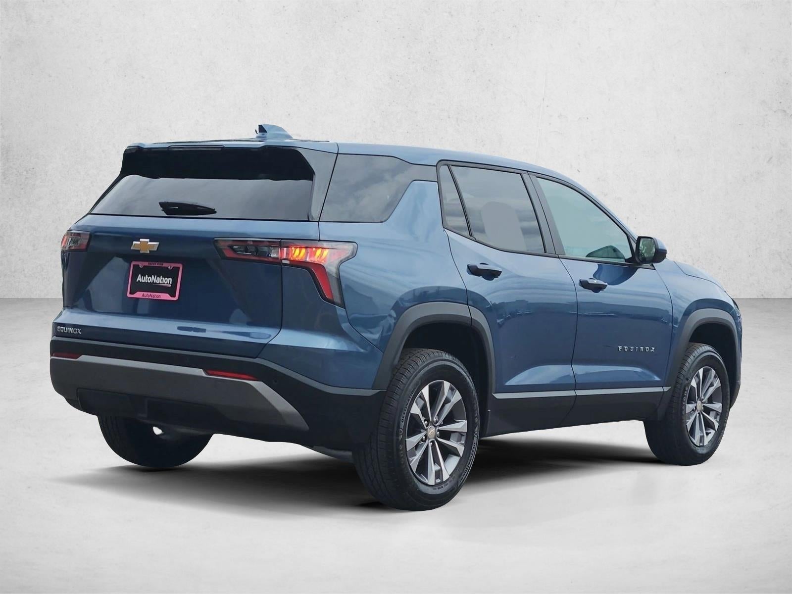 2026 Chevrolet Equinox LT - Photo 8