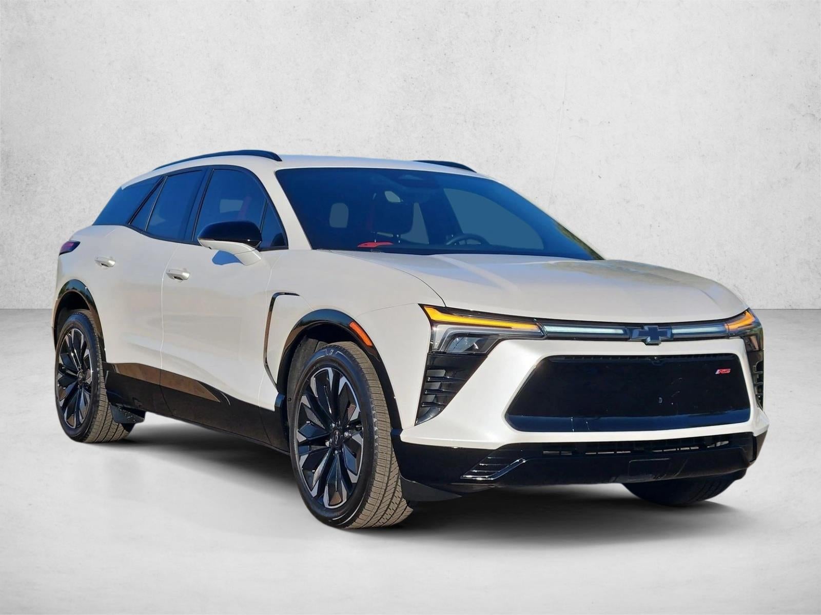 Used 2024 Chevrolet Blazer EV RS with VIN 3GNKDCRJ0RS180619 for sale in Peoria, AZ