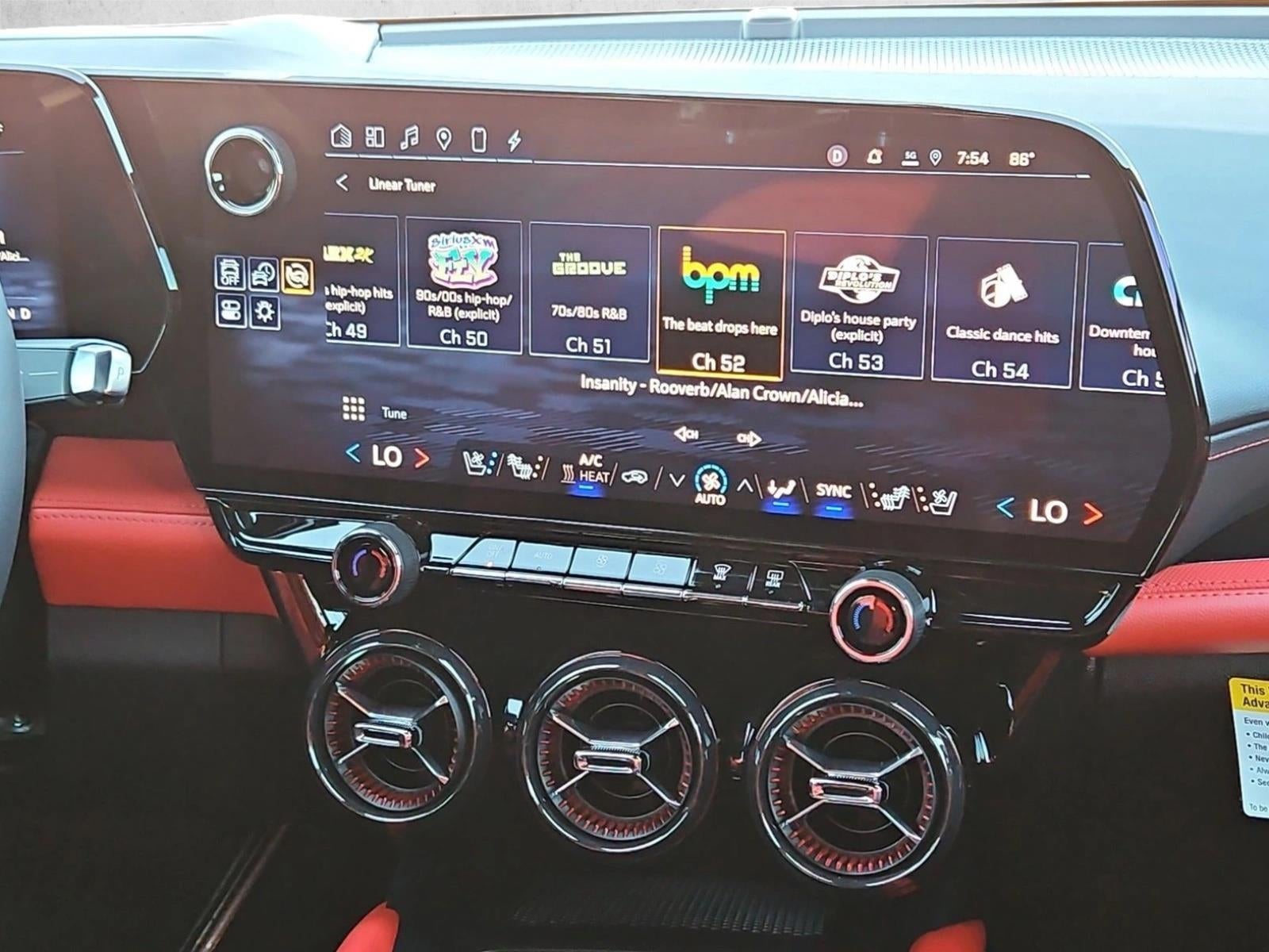 2024 Chevrolet Blazer EV RS - Photo 21