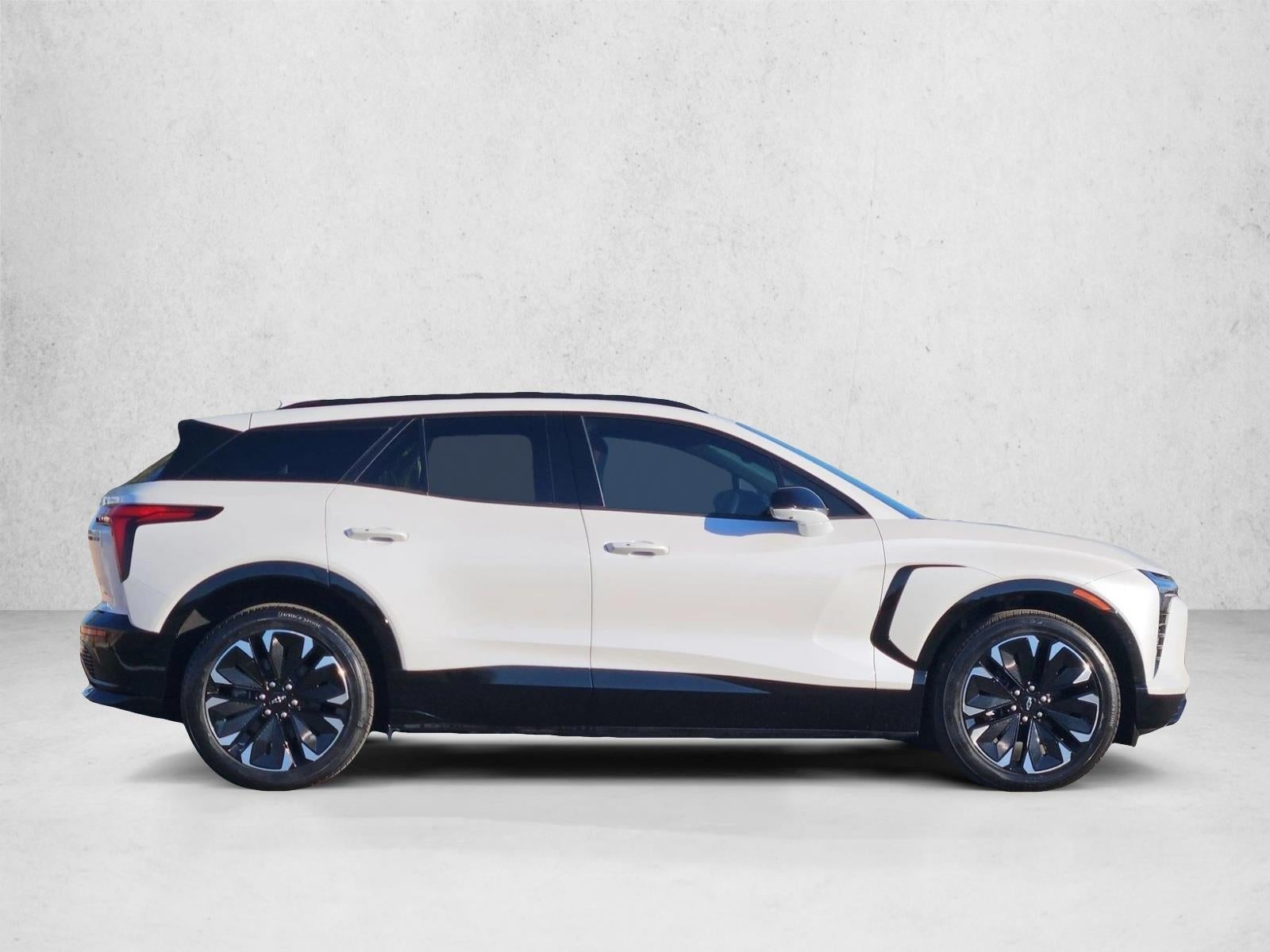 2024 Chevrolet Blazer EV RS - Photo 9