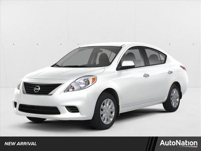 2013 Nissan Versa 1.6 SV