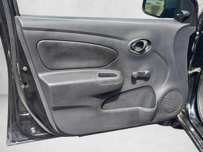 2015 Nissan Versa 1.6 S