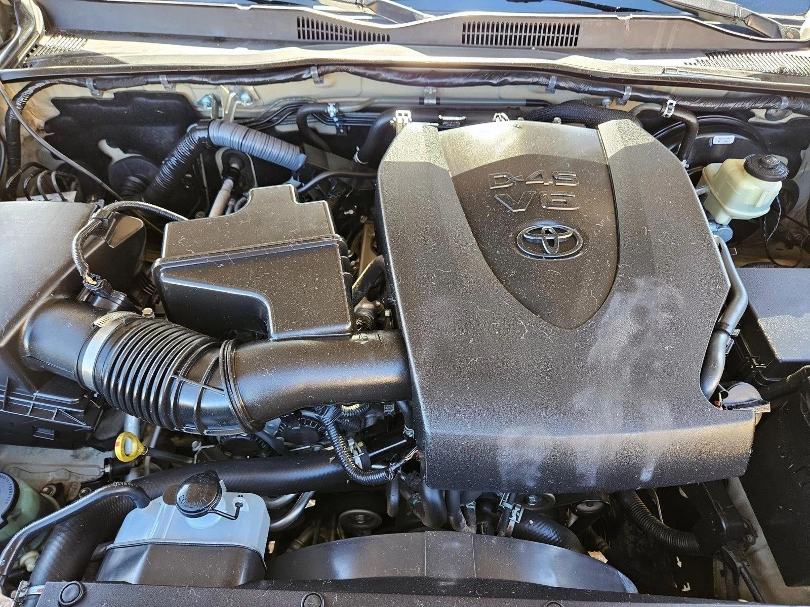 2016 Toyota Tacoma SR5