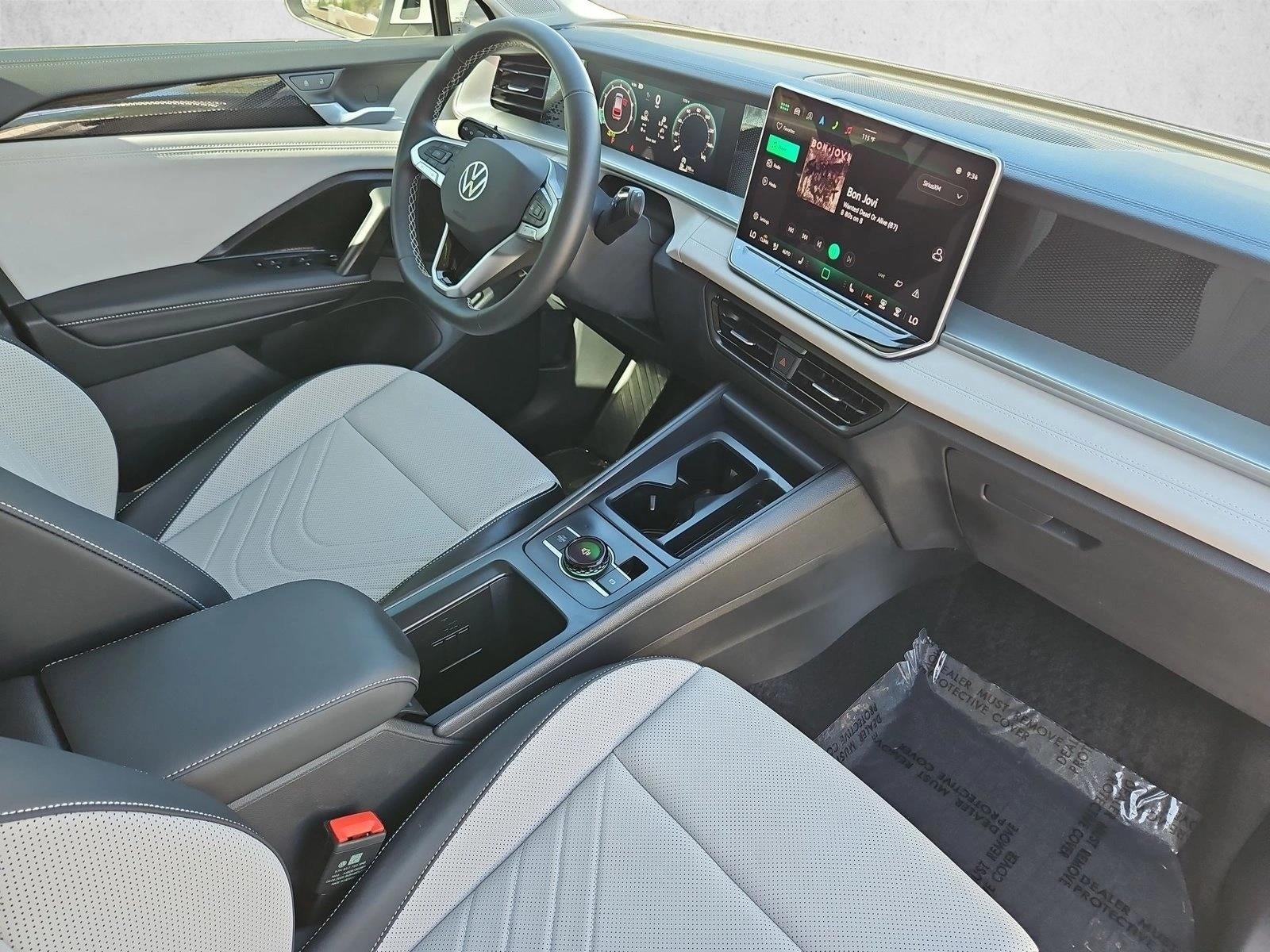2025 Volkswagen Tiguan 2.0T SE