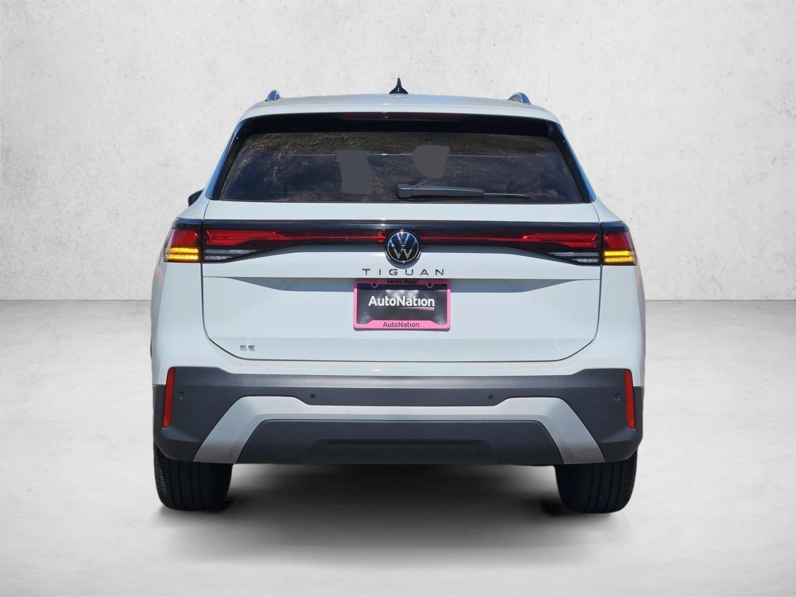 2025 Volkswagen Tiguan 2.0T SE