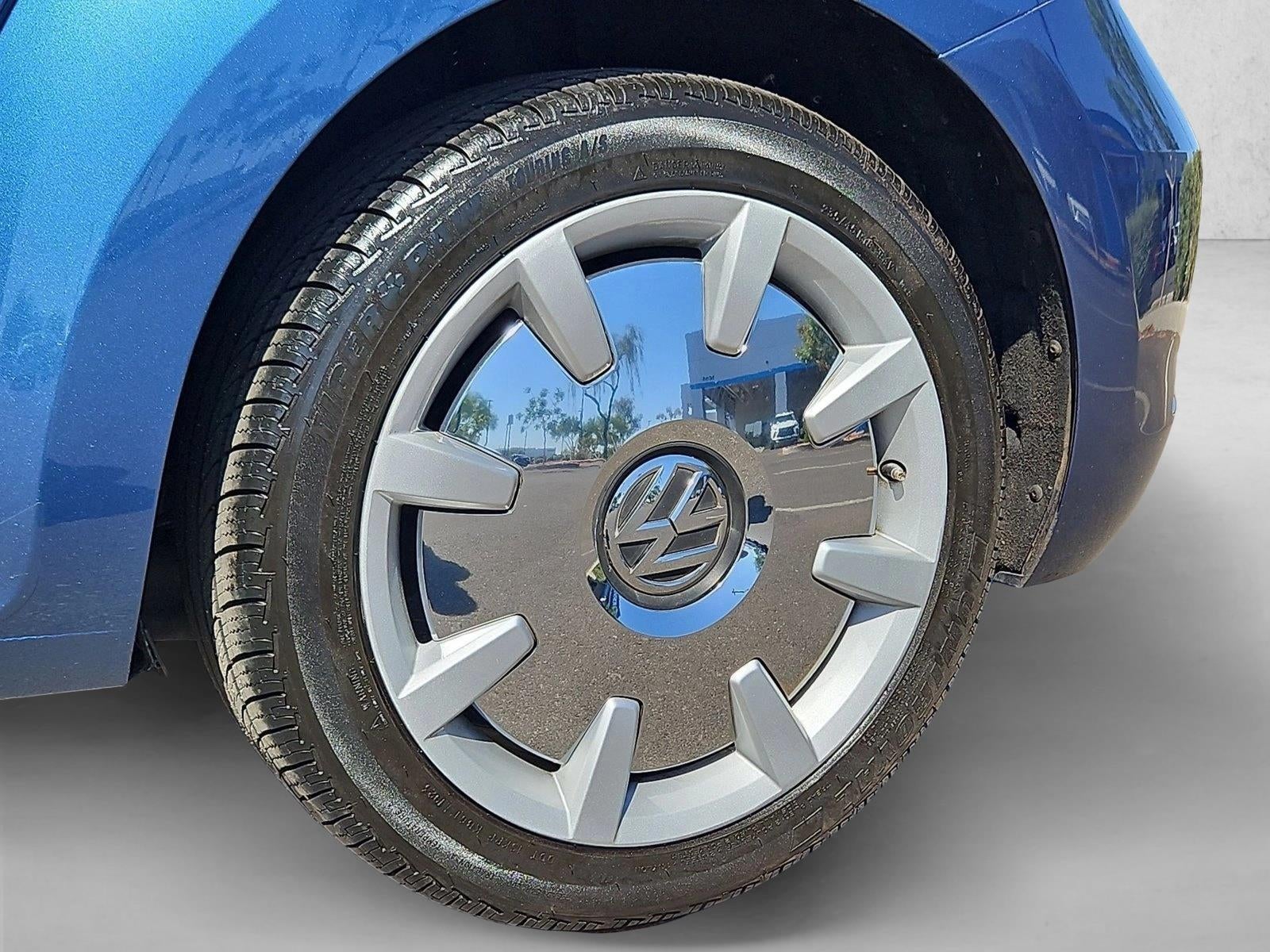 2019 Volkswagen Beetle 2.0T SE