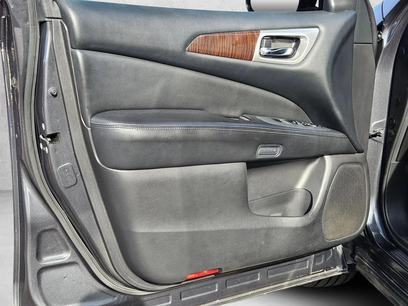 2014 Nissan Pathfinder Platinum