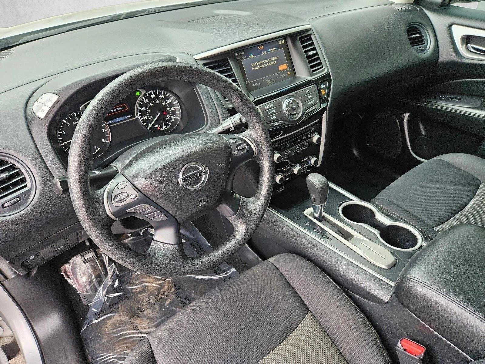 2019 Nissan Pathfinder S