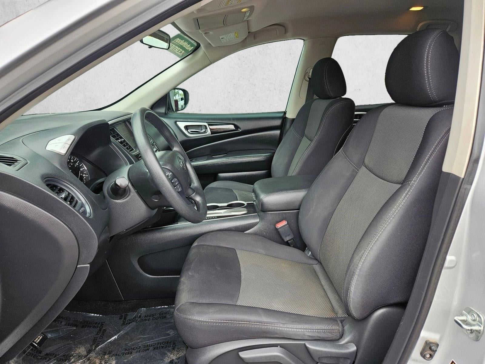 2019 Nissan Pathfinder S