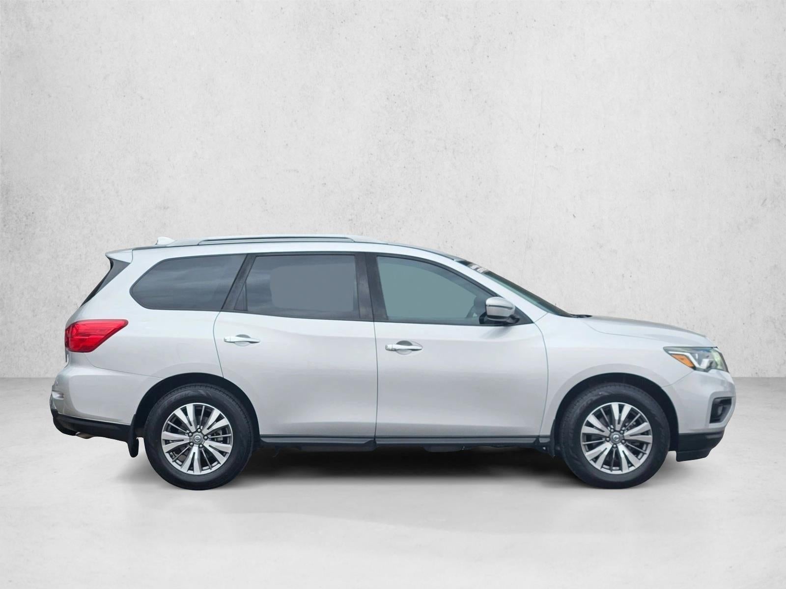 2019 Nissan Pathfinder S