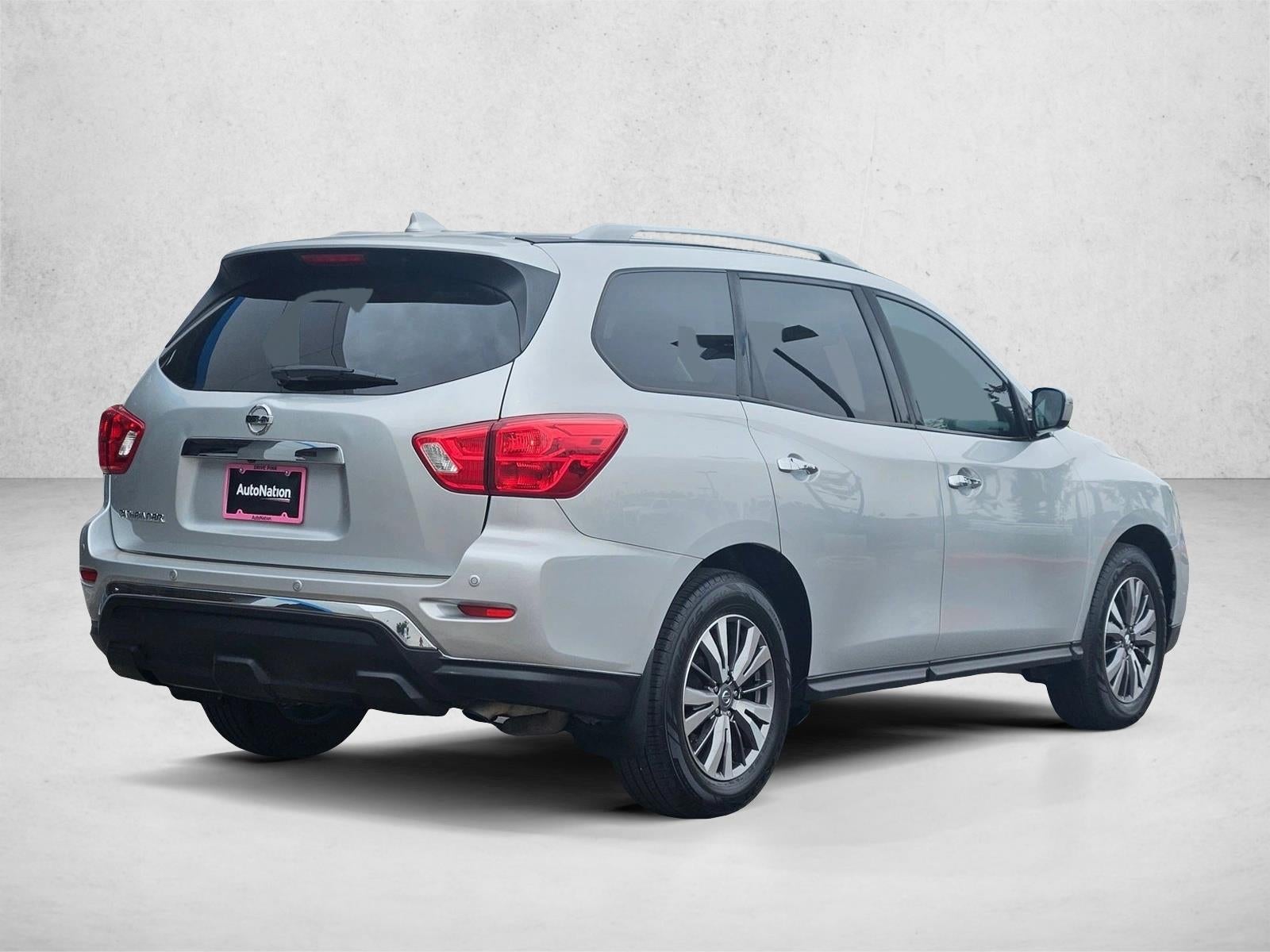 2019 Nissan Pathfinder S