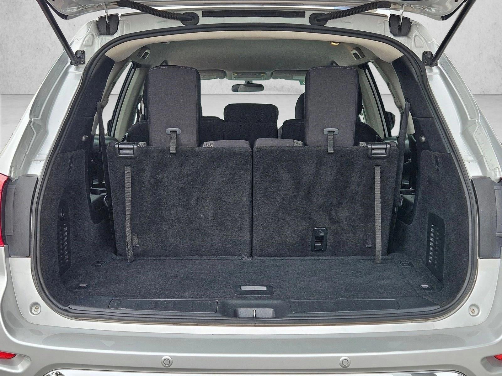 2019 Nissan Pathfinder S