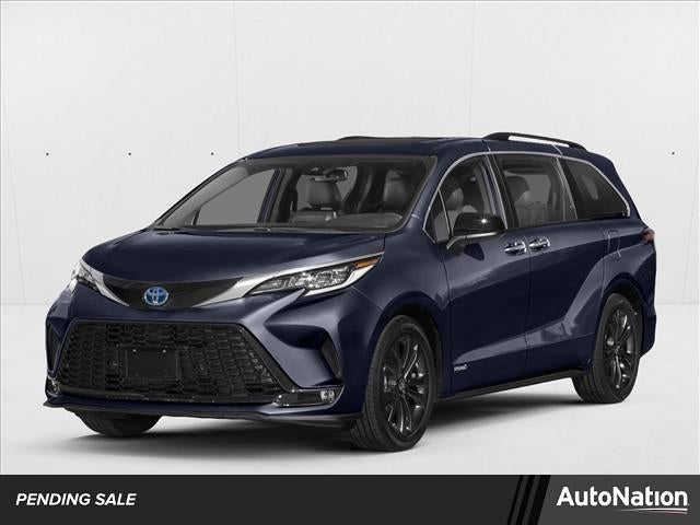 2022 Toyota Sienna XSE