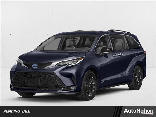 2022 Toyota Sienna XSE