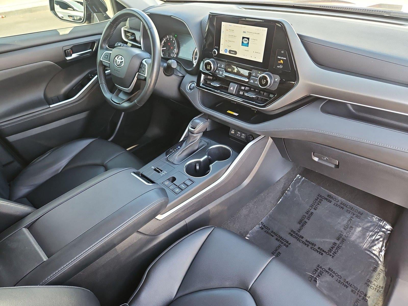 2023 Toyota Highlander XLE