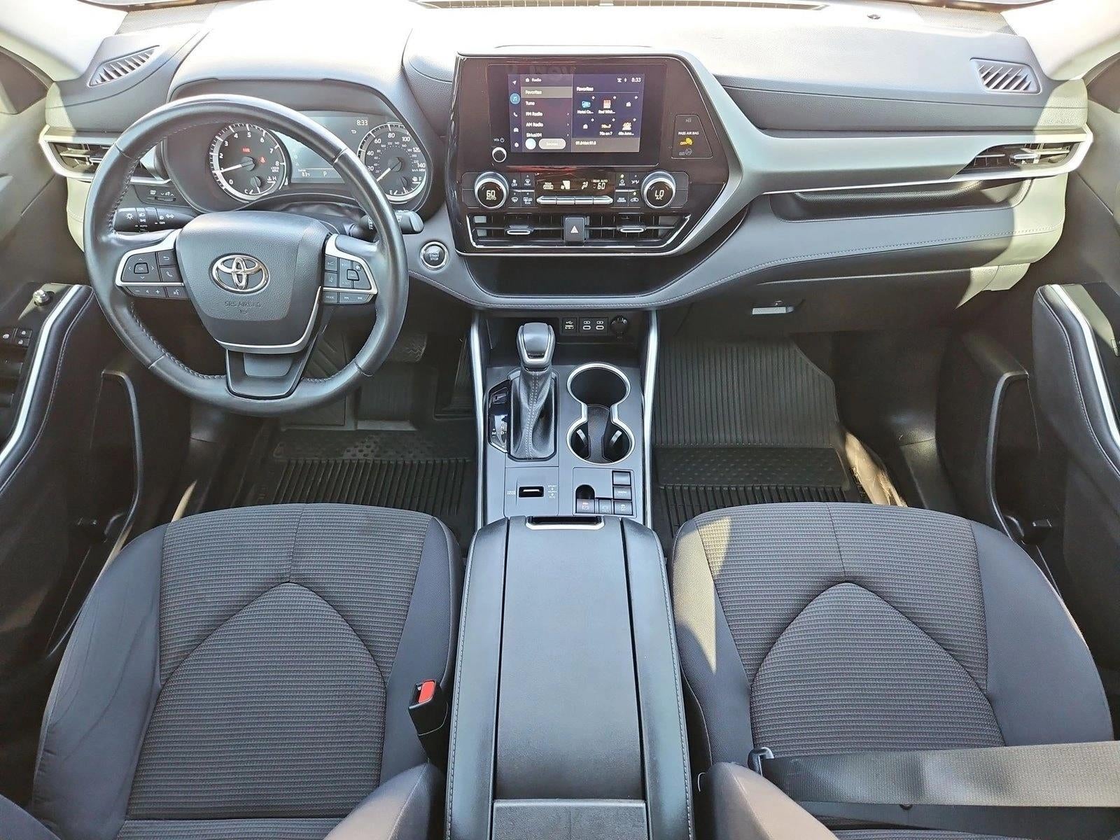 2023 Toyota Highlander LE