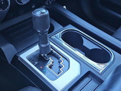 2018 Toyota Tundra SR5 5.7L V8