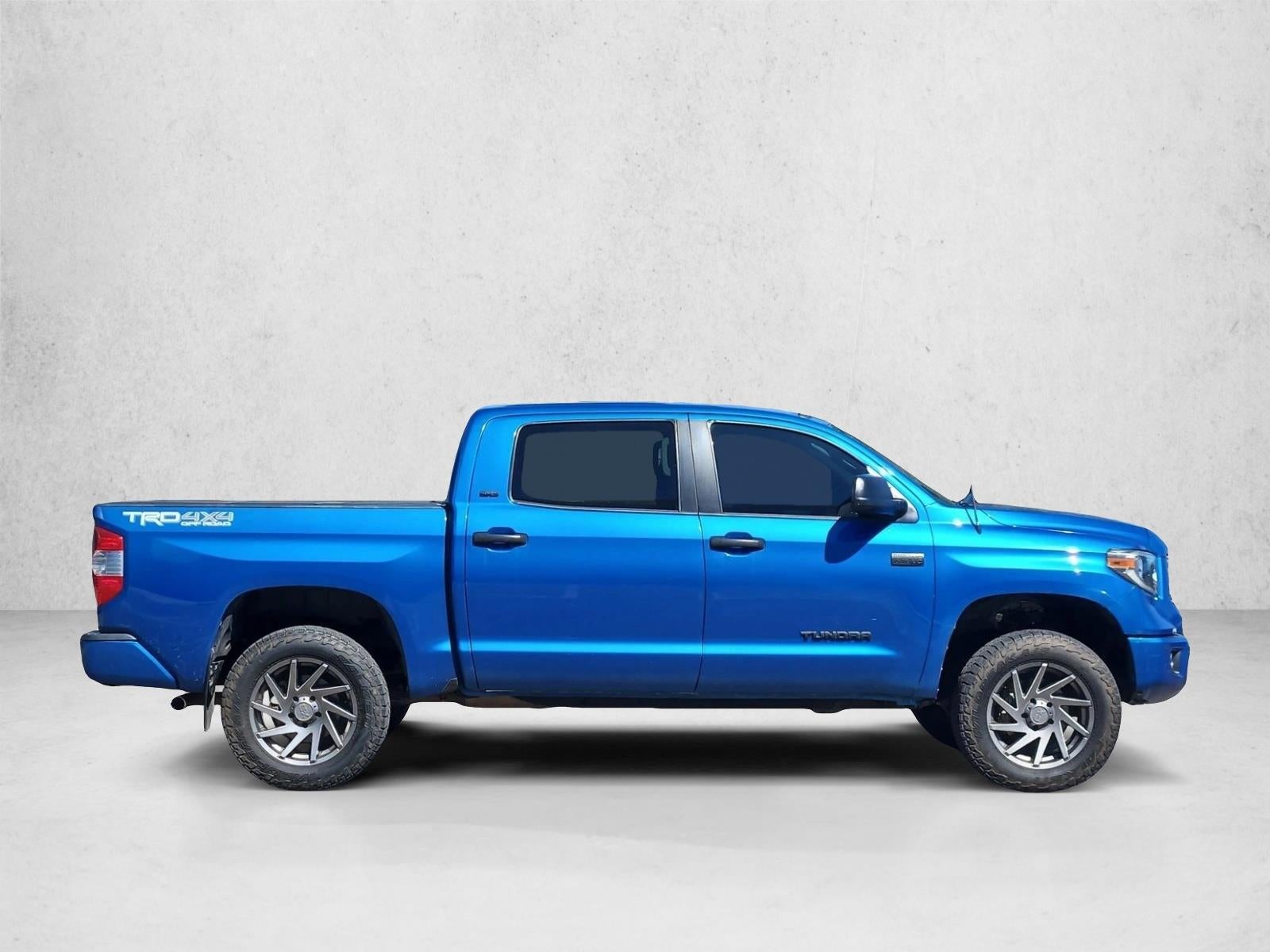 2018 Toyota Tundra SR5 5.7L V8