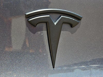 2020 Tesla Model X Long Range Plus Dual Motor All-Wheel Drive