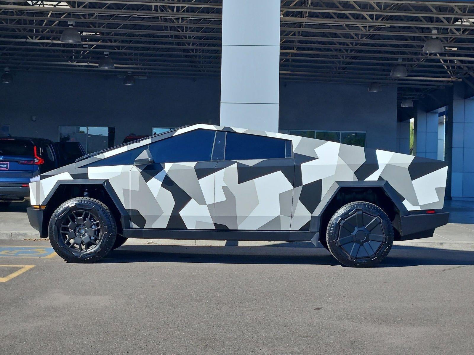 2026 Tesla Cybertruck Premium