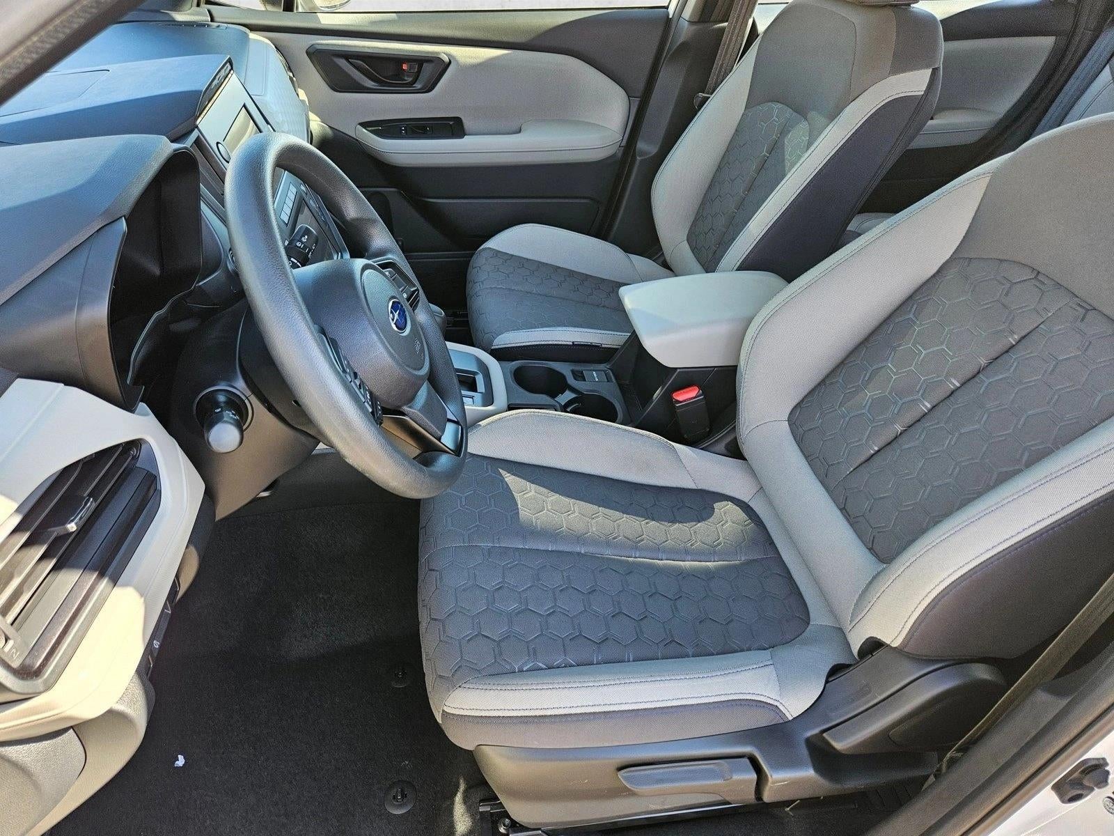 2025 Subaru Forester Base