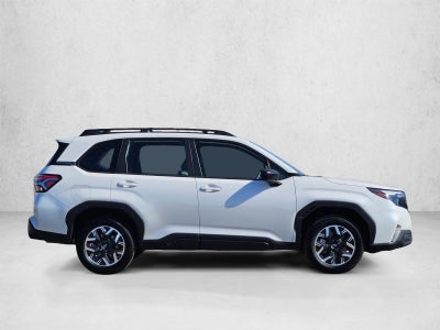 2025 Subaru Forester Base