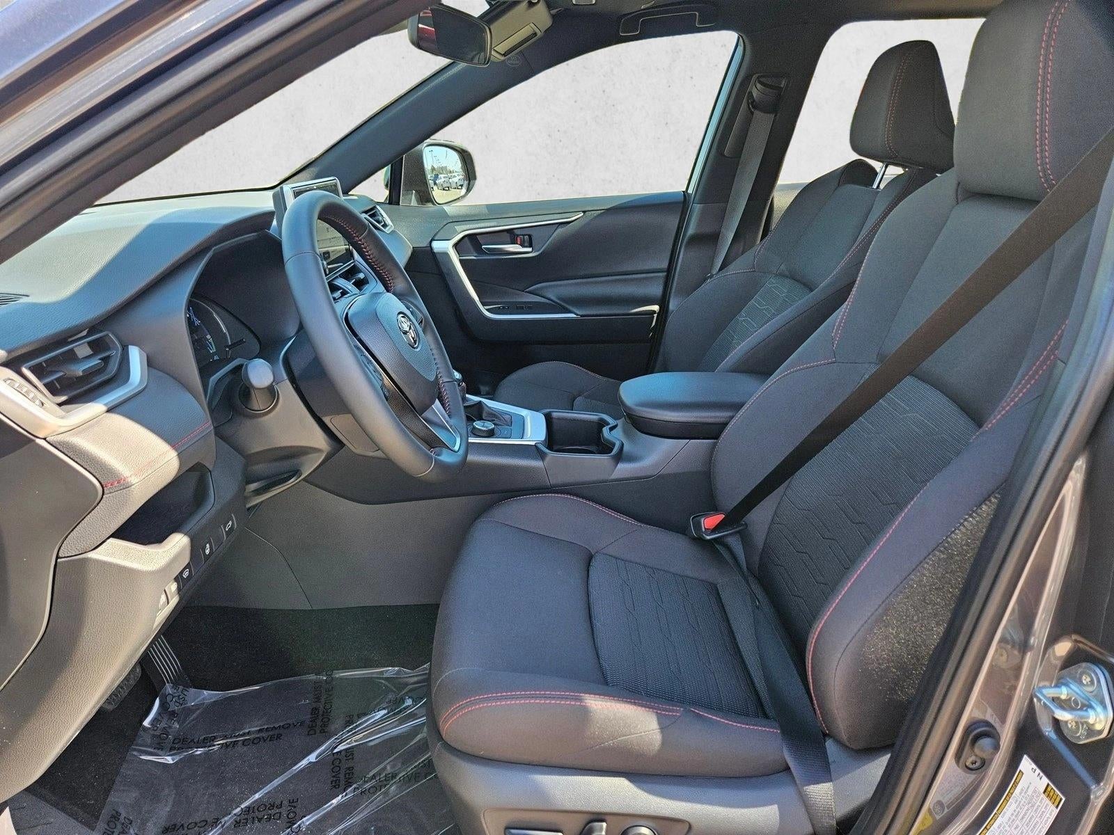 2025 Toyota RAV4 Plug-In Hybrid SE