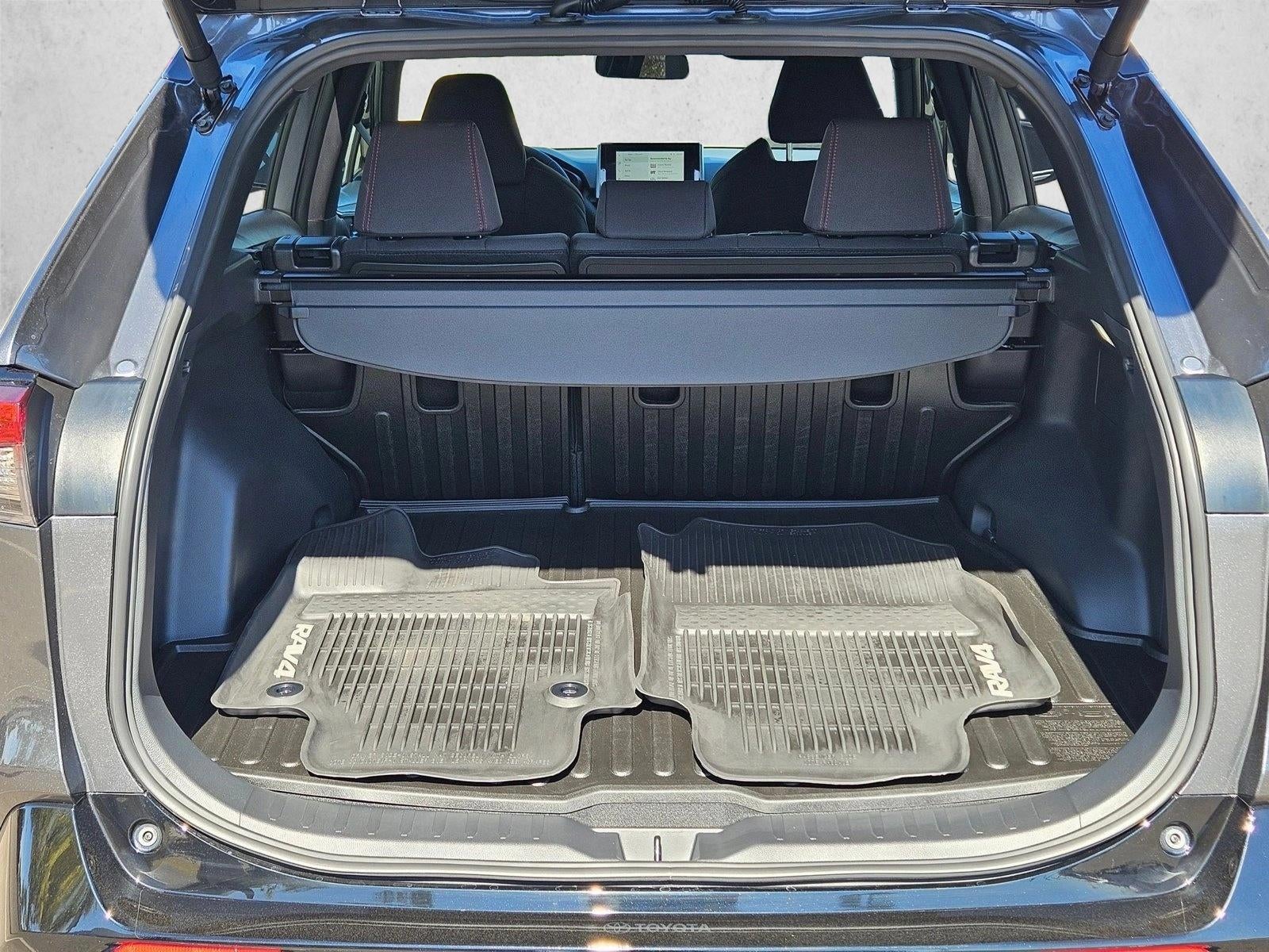 2025 Toyota RAV4 Plug-In Hybrid SE