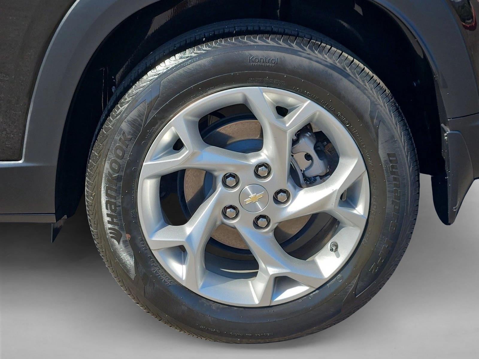 2024 Chevrolet Trax LS - Photo 29