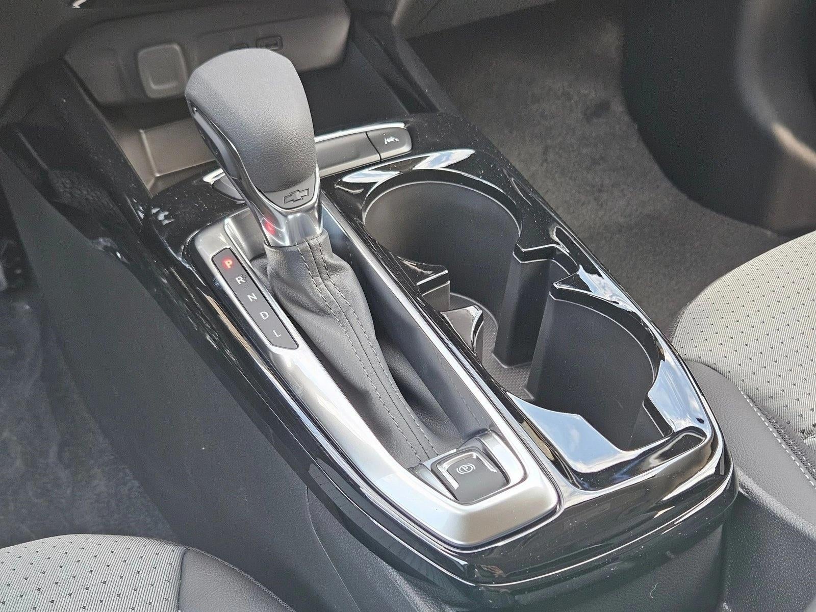 2026 Chevrolet Trax LT - Photo 13