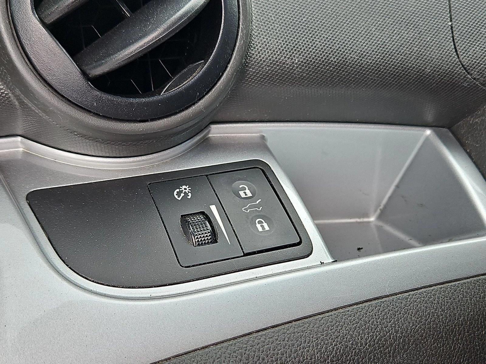 2014 Chevrolet Spark LS - Photo 17
