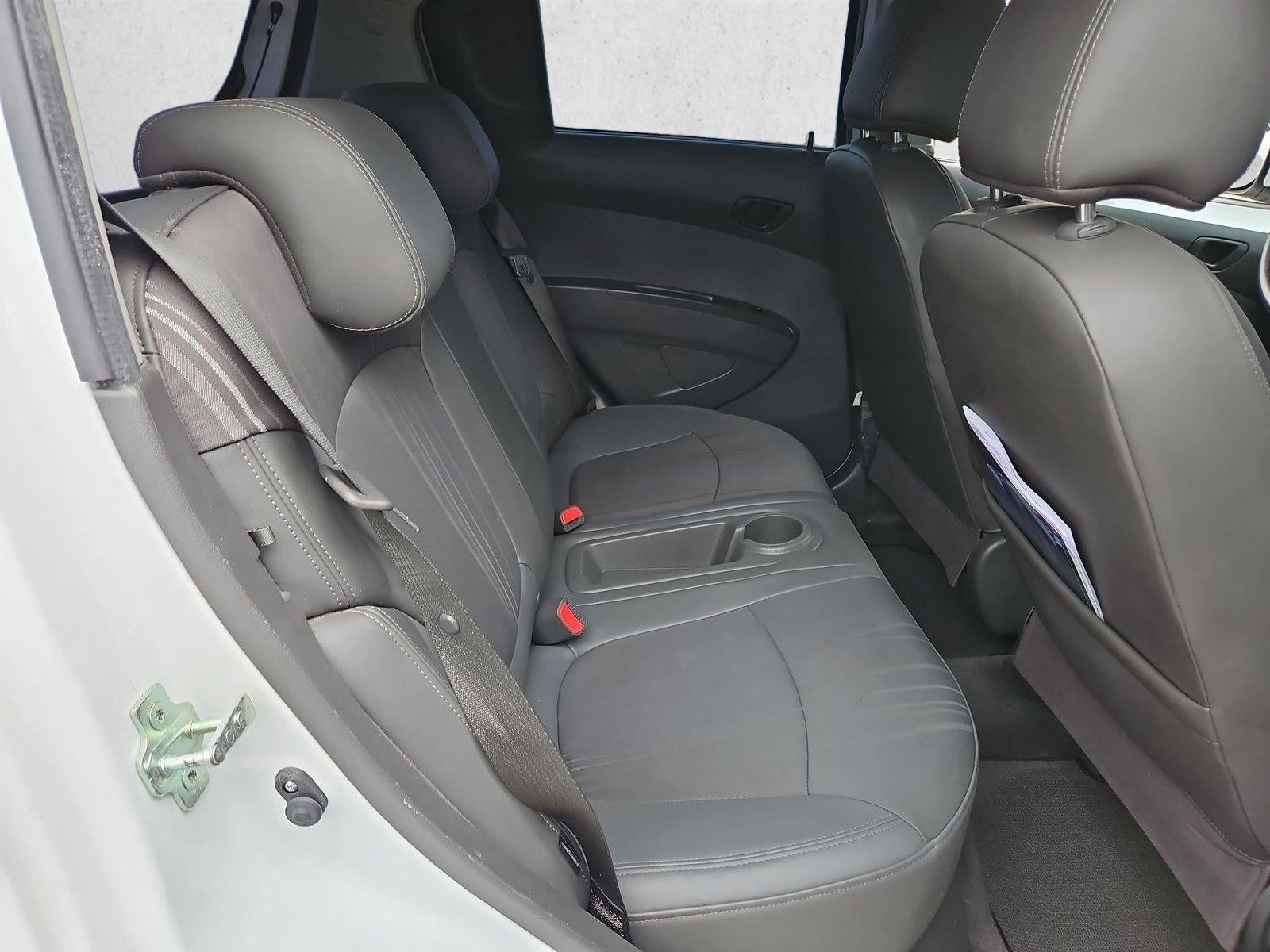 2014 Chevrolet Spark LS - Photo 24