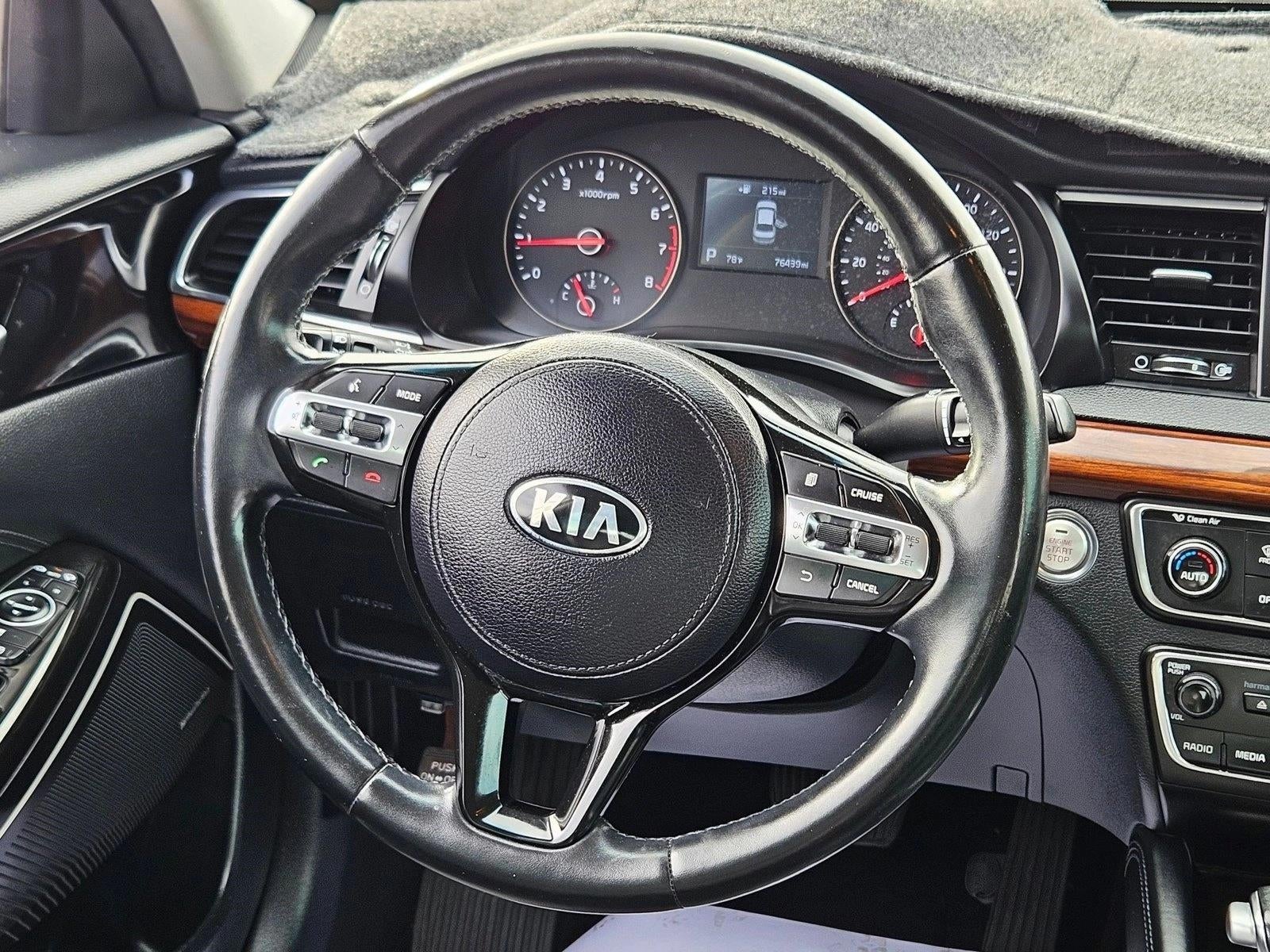 2017 Kia Cadenza Premium