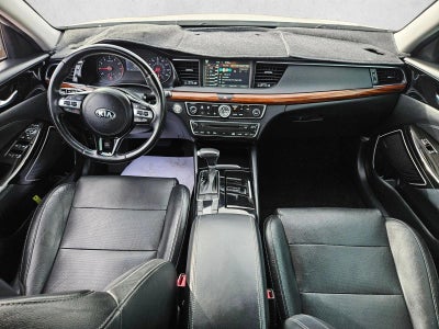 2017 Kia Cadenza Premium