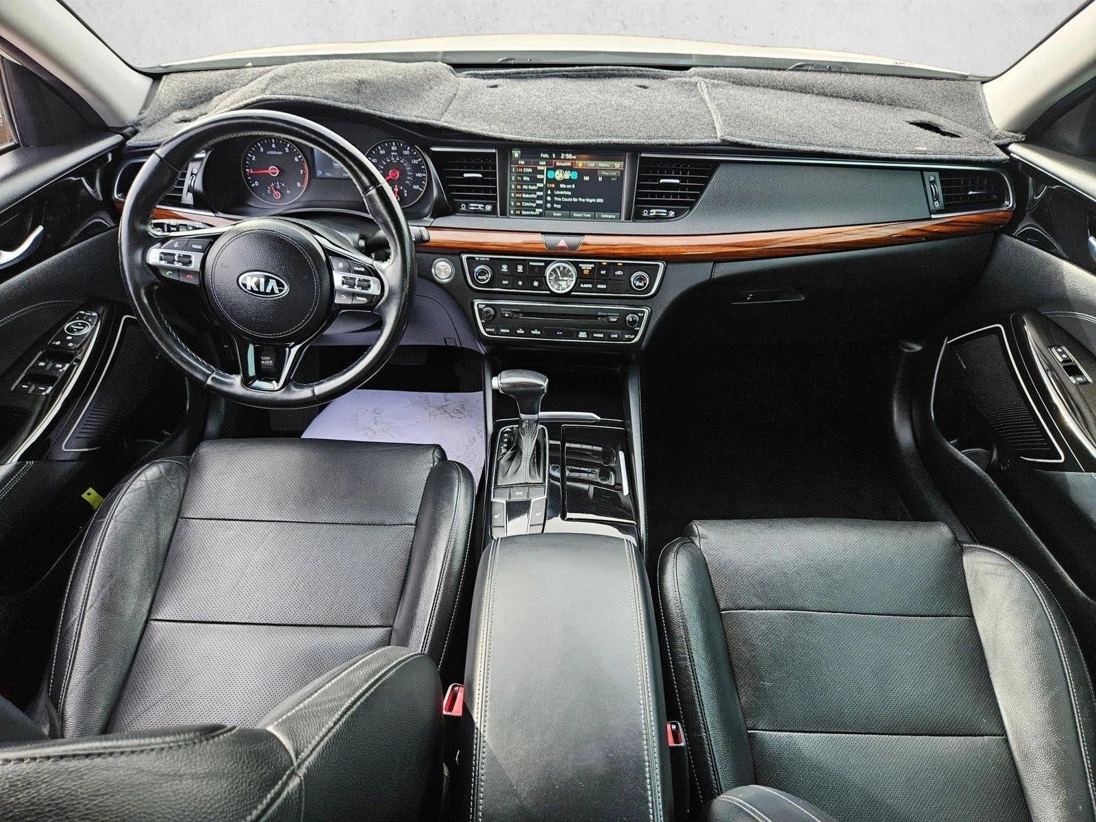 2017 Kia Cadenza Premium