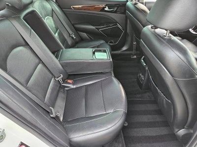 2017 Kia Cadenza Premium